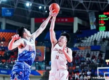 吴冠希8分4板 新疆男篮59-61浙江 程帅澎19分1板4助